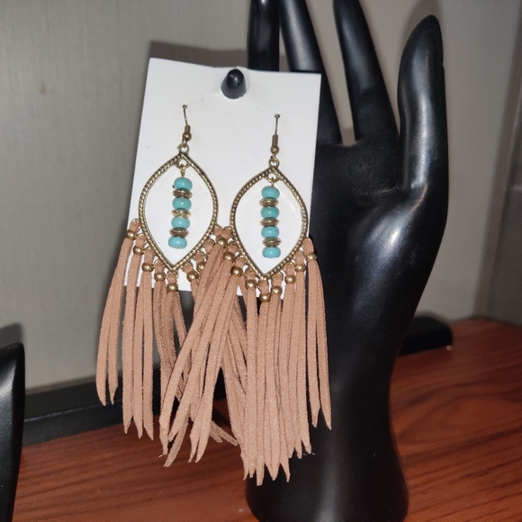 NWT-UPC 3 Pair of Bohemian/Western Earrings - Picture 2 of 4